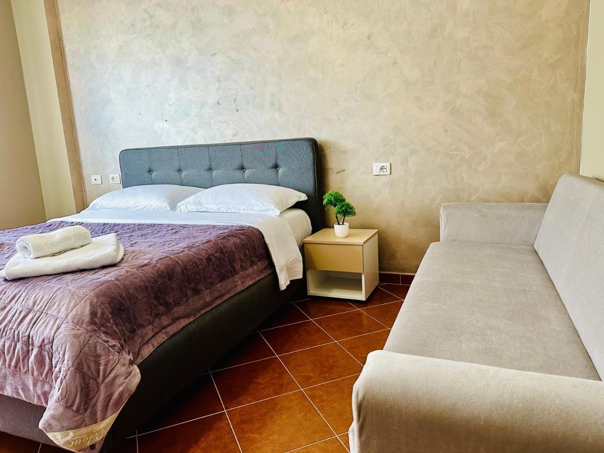Family Suite Residence Vlore Luaran gambar